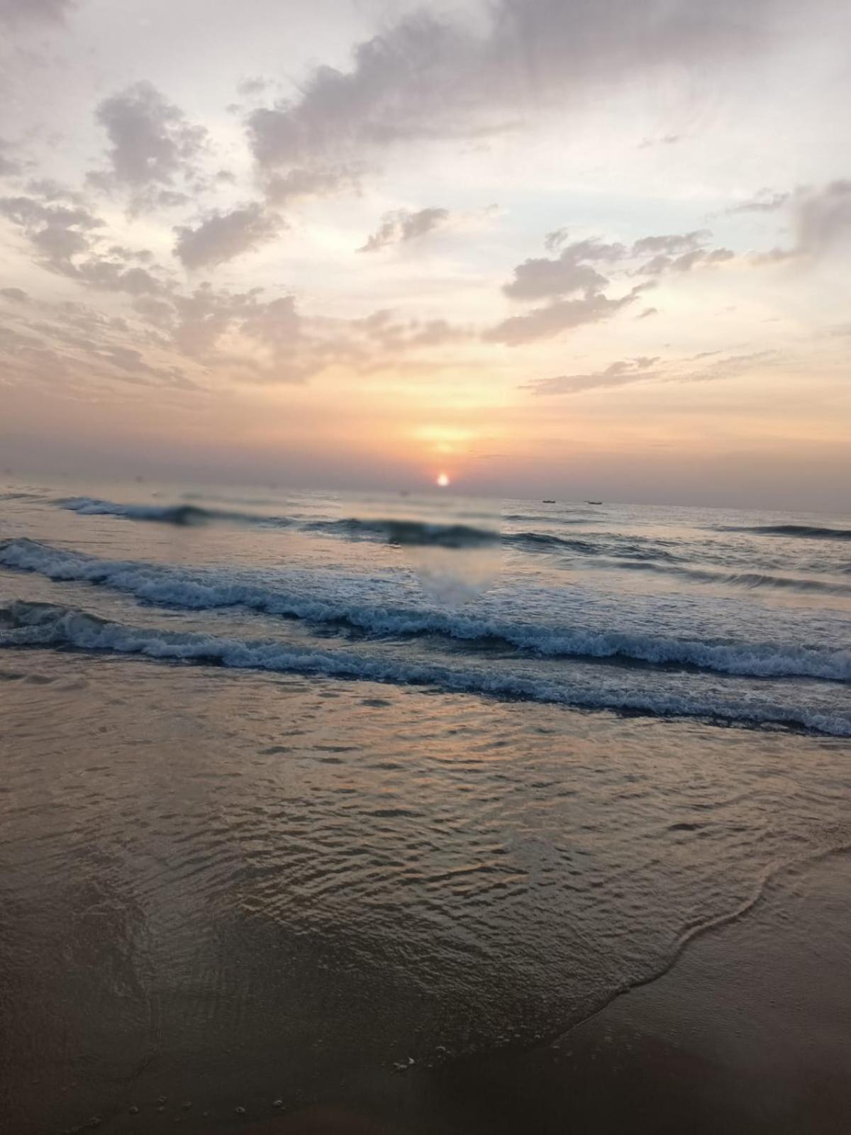 Le'Sap Beach Resort Puducherry Eksteriør billede
