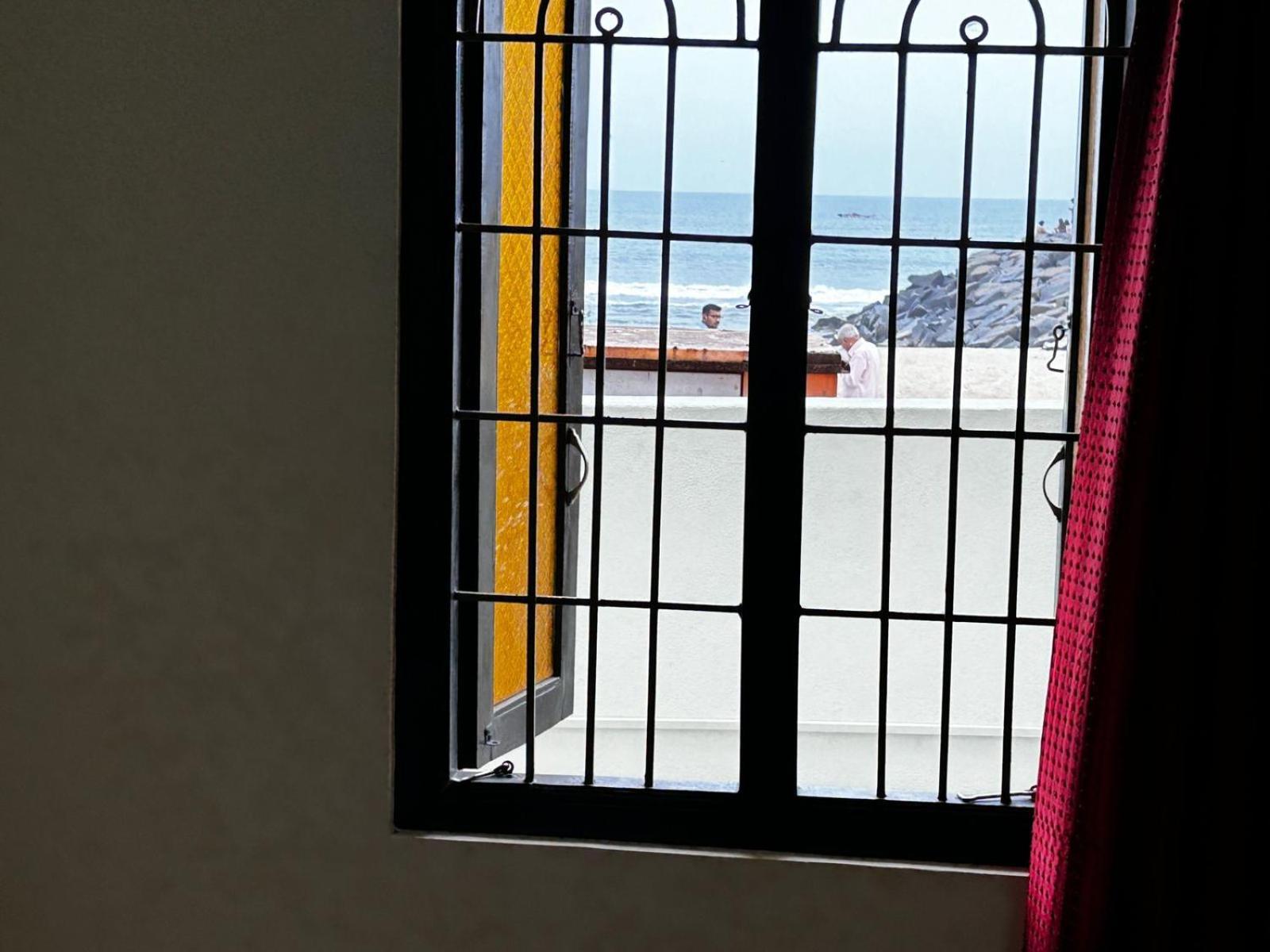 Le'Sap Beach Resort Puducherry Eksteriør billede
